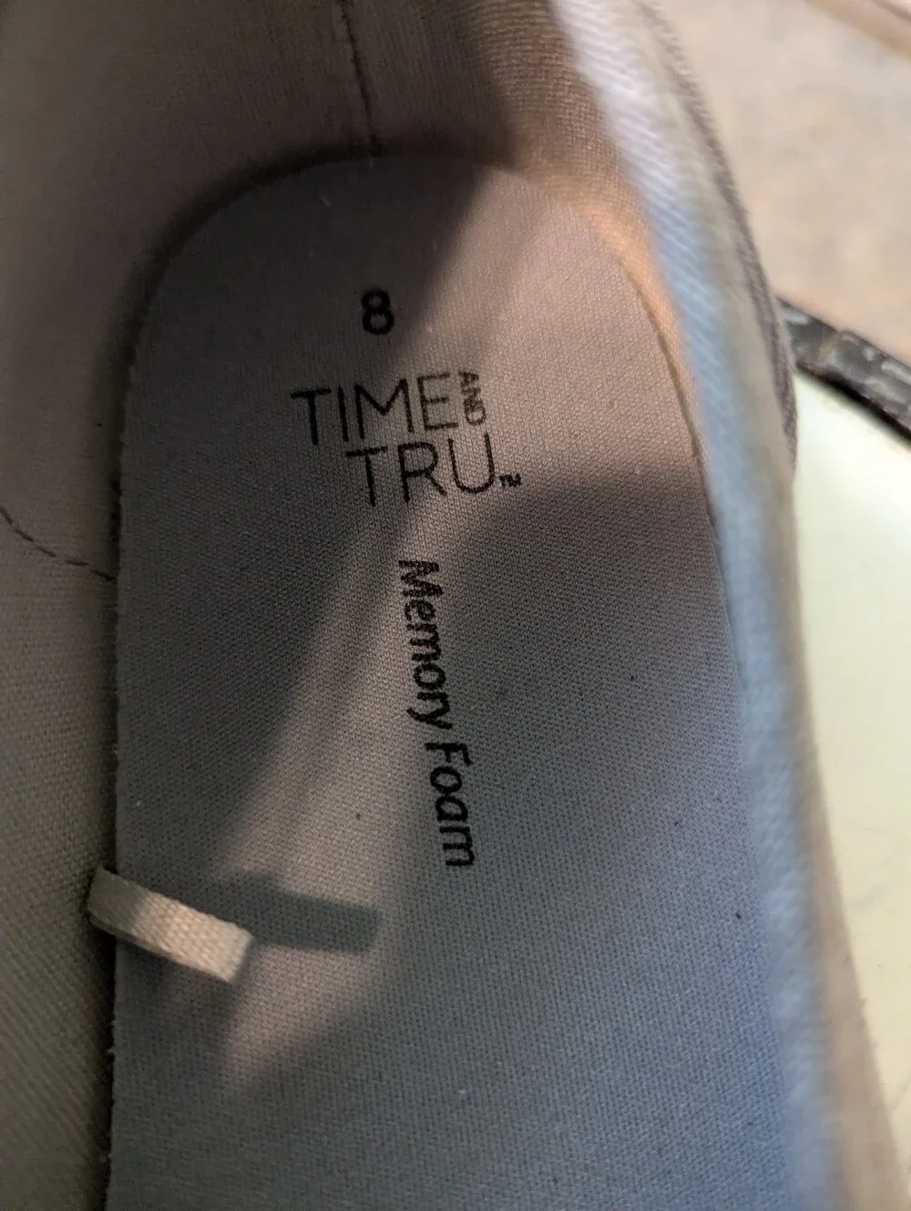 Excellent Walmart Time And Tru Grey Casual Slipons Sz 8